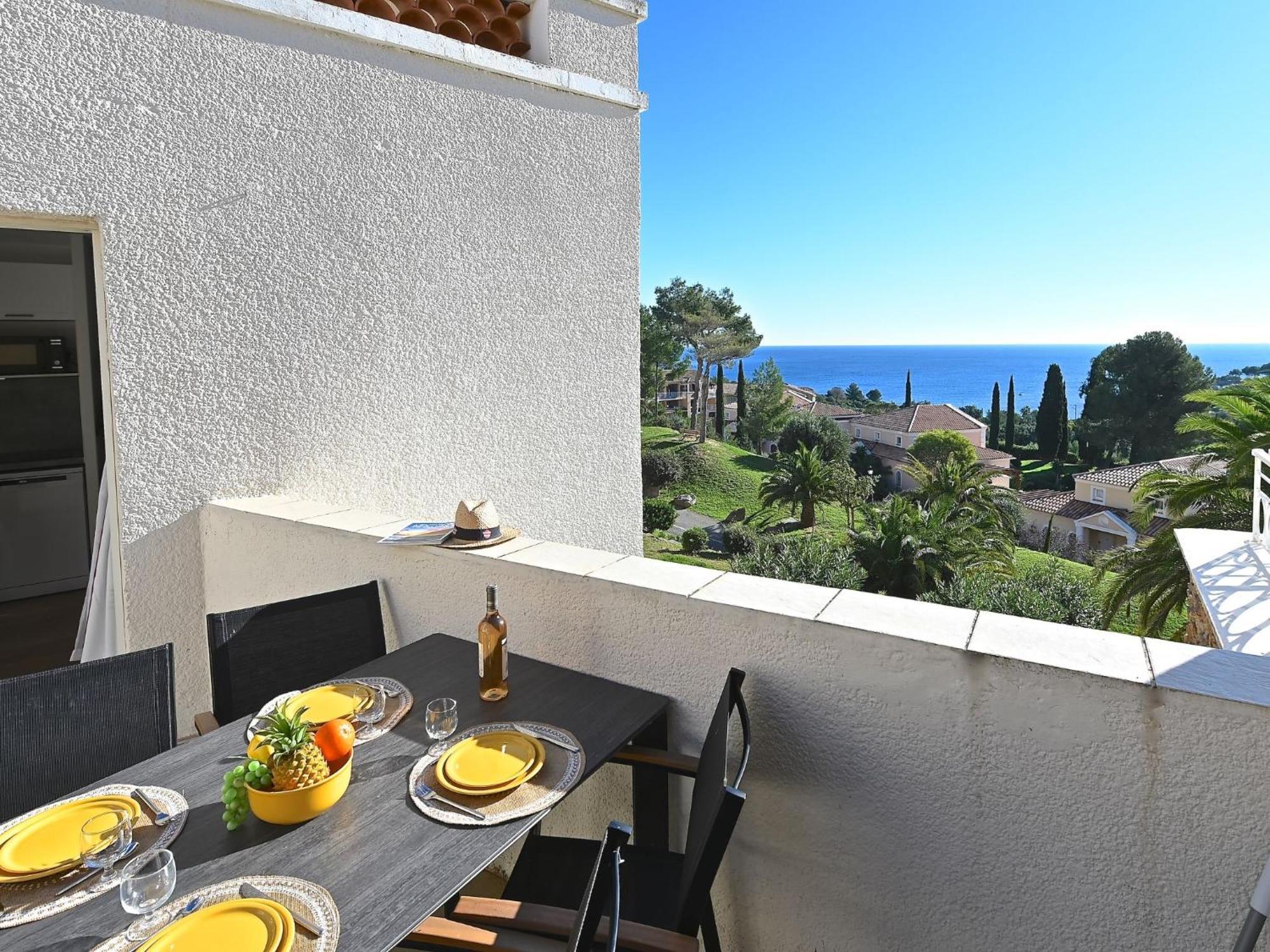 Apartment Village Cap Esterel - Le Village-52 By Interhome Saint-Raphaël Exterior foto